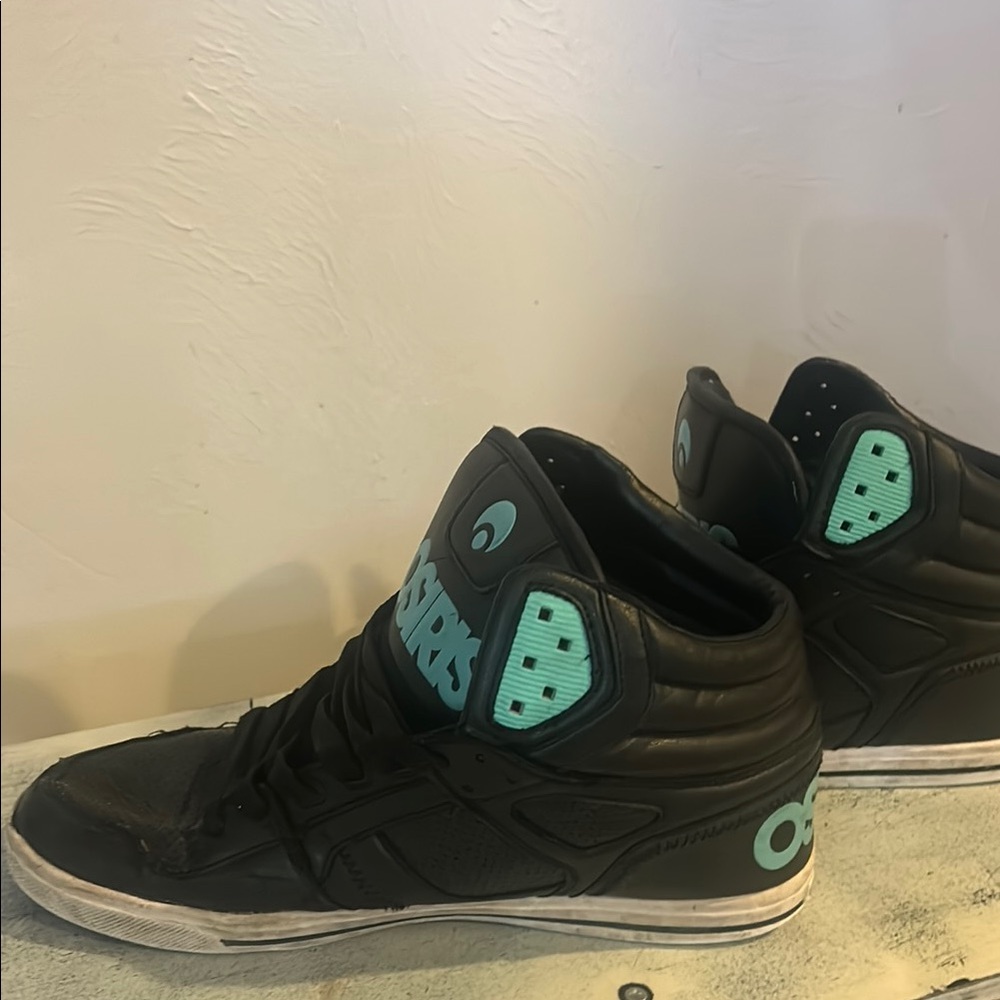 Osiris Black and Teal High-Top Sneakers